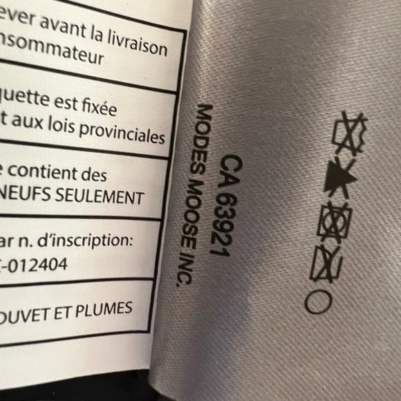 BNWT Moose Knuckles Westmore Wool-blend Down Jacket - Picture 10 of 16